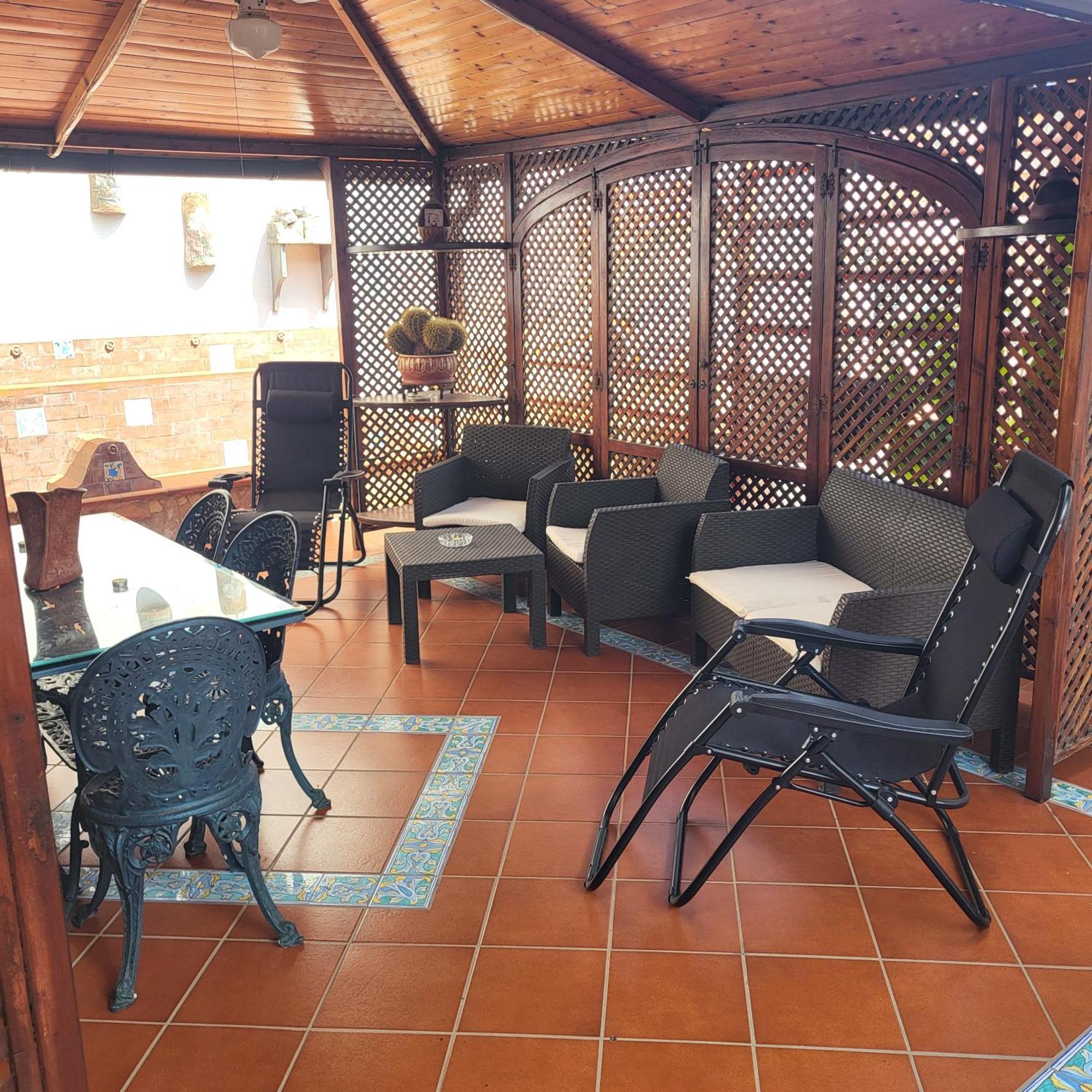 Casa Vacanza Nina ミラッツォ エクステリア 写真
