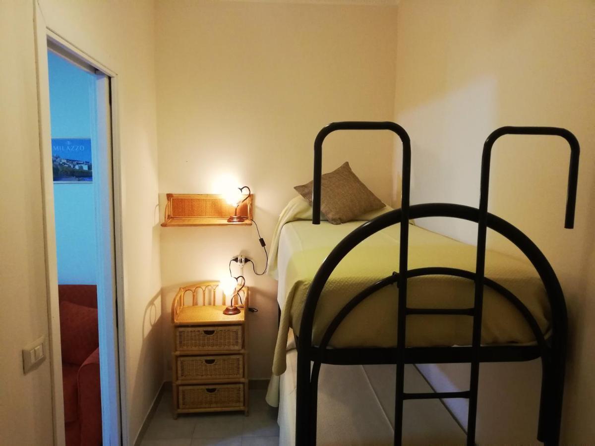 Casa Vacanza Nina ミラッツォ エクステリア 写真